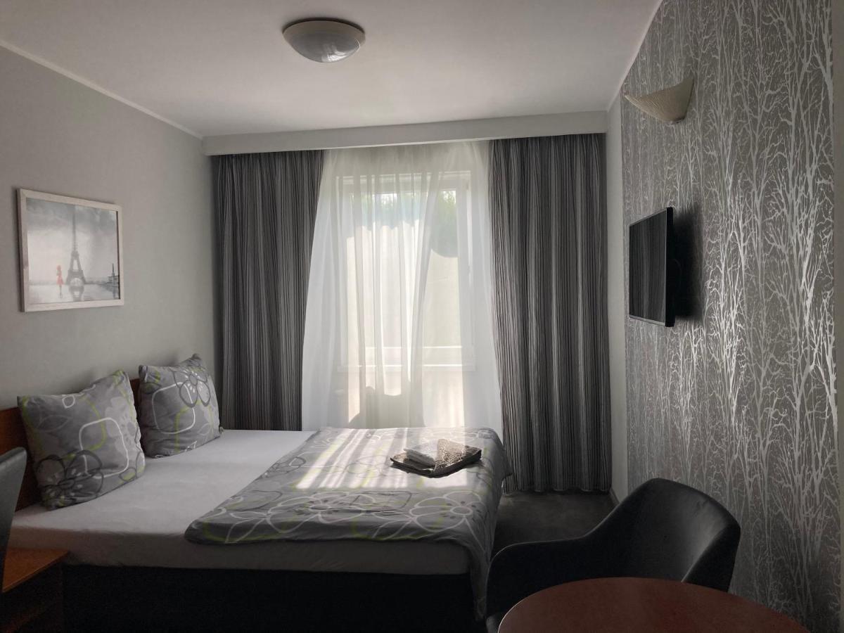 Jasminowy Gaj Bed & Breakfast Inowrocław Dış mekan fotoğraf